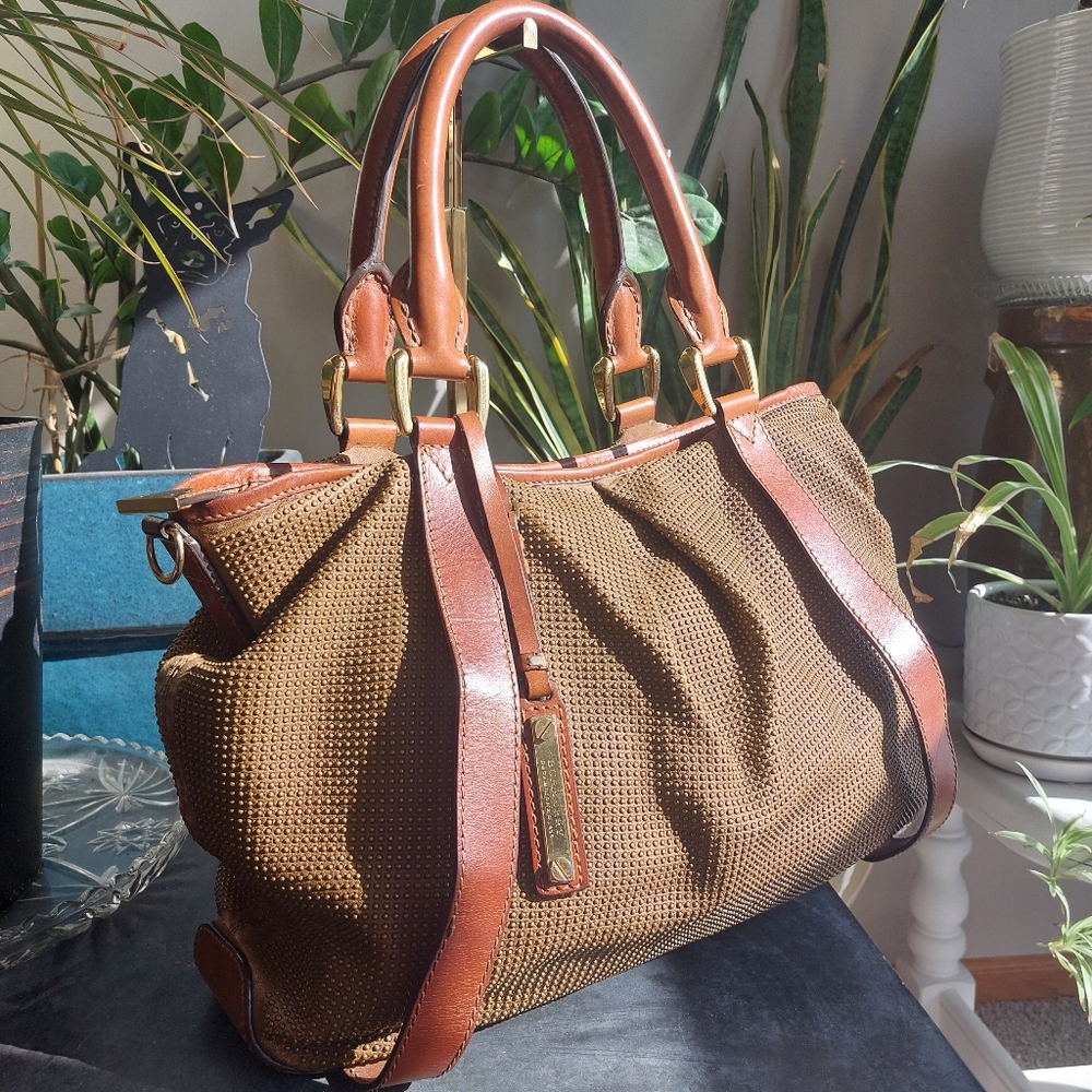 Burberry Prorsum XL bag micro studded hand made in Italy  pinnacle luxury 🖤💛🖤